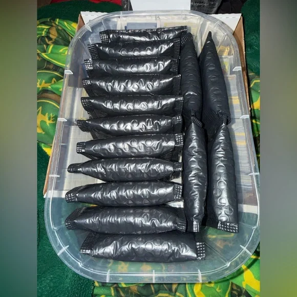 UPDATED 100 Pokemon Card Mystery Bundles! ✨GUARANTEED TO INCLUDE RARES & HOLOS!✨ - Picture 2 of 2